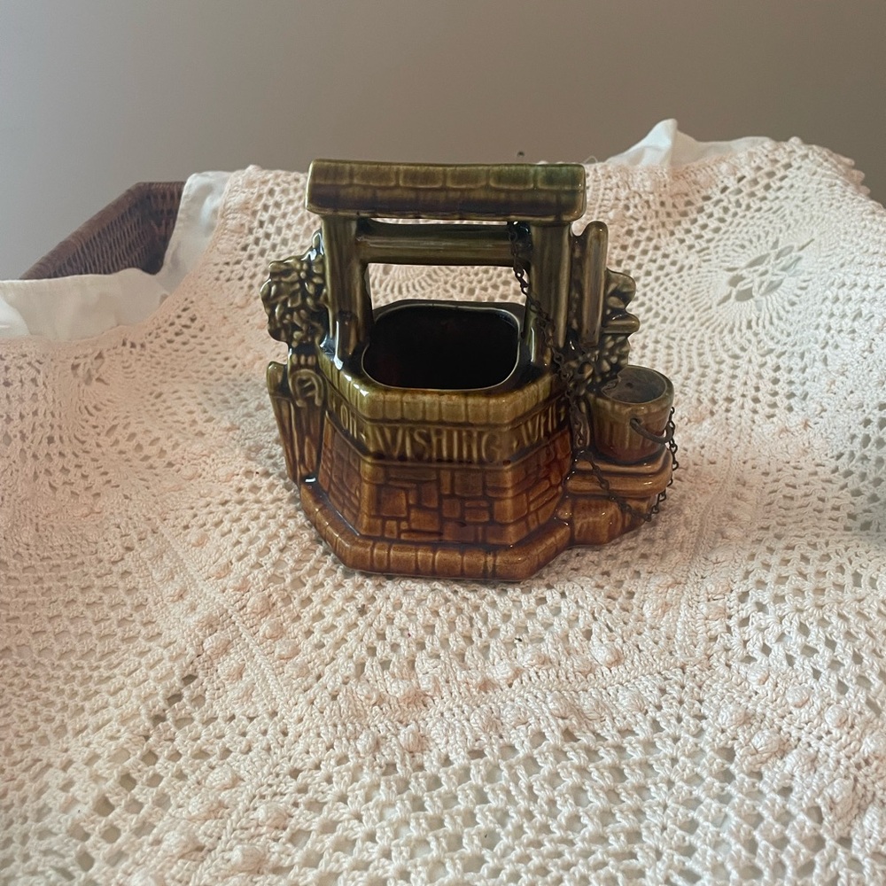 Vintage McCoy Wishing Well Planter